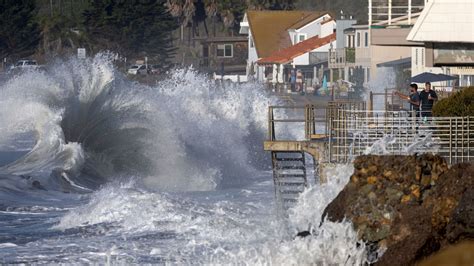 California beaches hit with high surf warnings, including Ventura, San ...