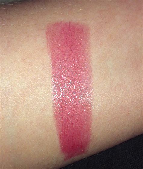 Nenta's Frivolity: Clinique Butter Shine Lipstick in Pink Goddess