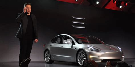 Tesla Model 3: Elon Musk updates his guidance on production ramp up and ...