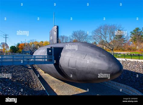 Portsmouth park uss albacore submarine hi-res stock photography and ...