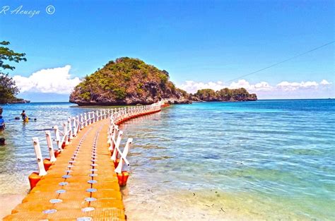 Hundred Islands and a Hundred Reasons to Visit It : r/Philippines