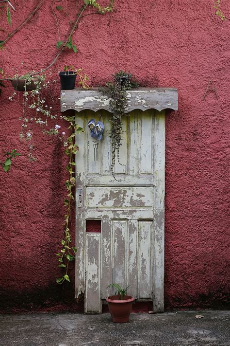 HD wallpaper: door, old, old house, home, concierge, farm, entry ...