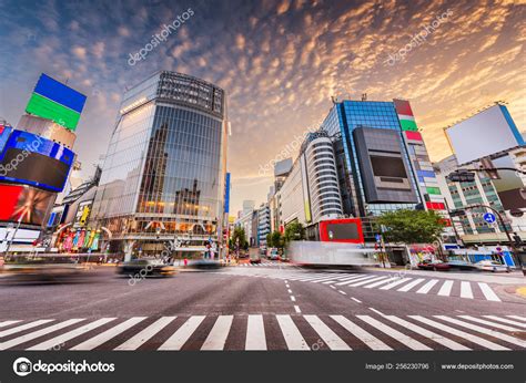 Shibuya Crossing, Tokyo, Japan Stock Photo by ©sepavone 256230796