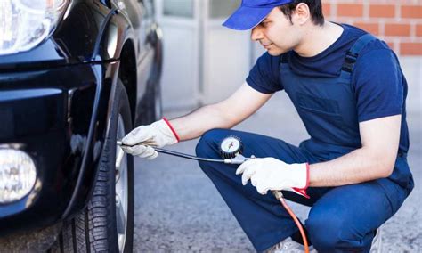 How to Use an Air Compressor to Inflate a Flat Car Tire - Help Gears