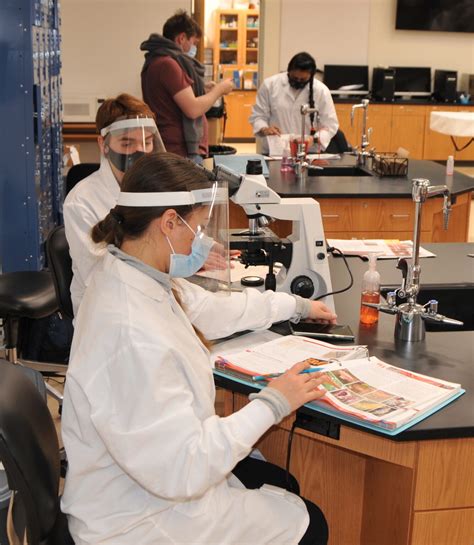 New Biology Lab Brings Latest Learning Technology to Students - Western ...