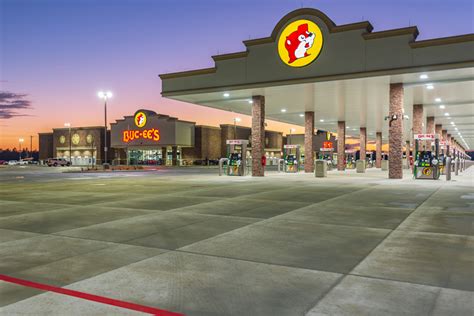 Great Reasons to Stop at Buc-ee’s Sevierville, TN