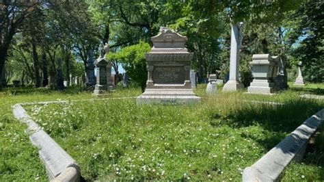 Workers at Montreal's Notre-Dame-des-Neiges cemetery say grass is ...