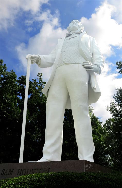 Image: Statue of Sam Houston -- Huntsville, Texas