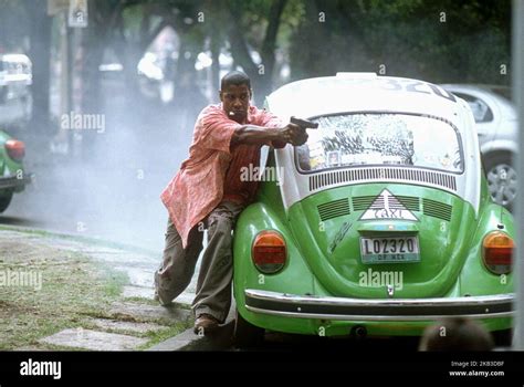 MAN ON FIRE, DENZEL WASHINGTON, 2004 Stock Photo - Alamy