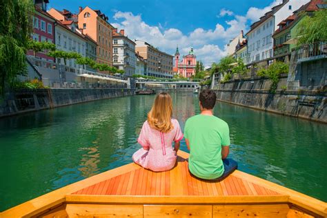 river-ljubljana-slovenia - TRAVELSLOVENIA.ORG – All You Need To Know To Visit Slovenia