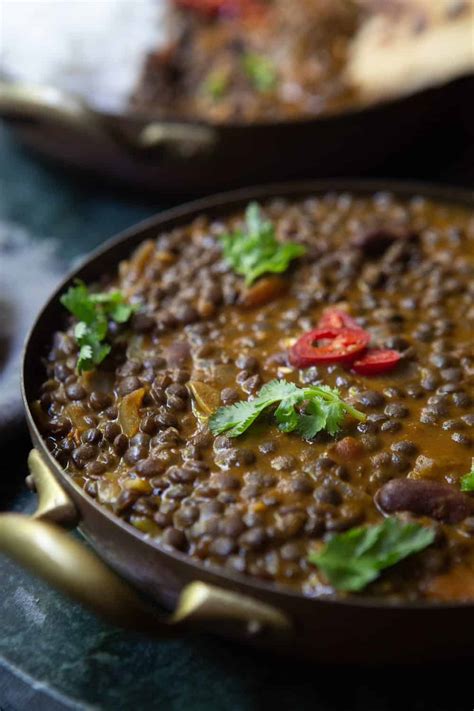 Vegan Dal Makhani (Black Lentil Dal) | Heartful Table