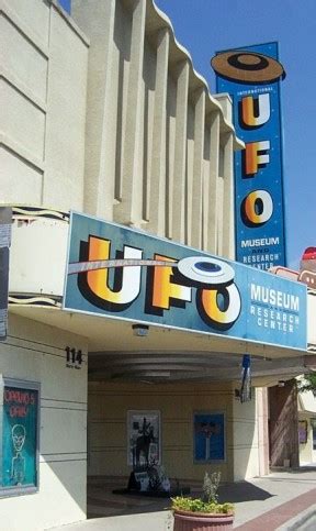 Roswell Museum Presents Both Sides of UFO Story