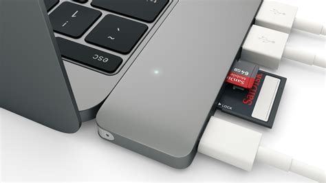 4 best USB C HUB for MacBook - Techicy