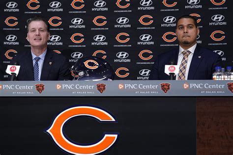 New Chicago Bears coach and GM focus on making big changes | AP News