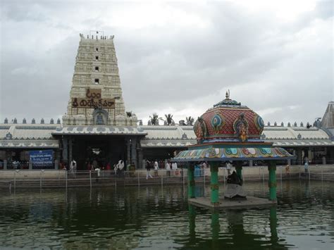 Indian Temples History: Kanipakam Varasidhi Vinayaka Swamy