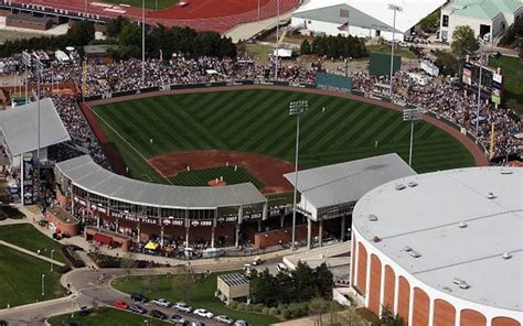 Baseball: Mississippi State sets NCAA on-campus attendance record in 6 ...