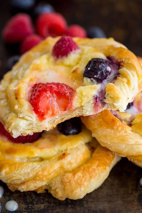 easy cream cheese danish puff pastry