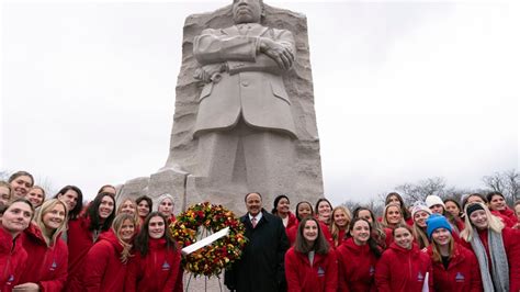 Some MLK Jr. holiday celebrations take a political turn – NBC Bay Area