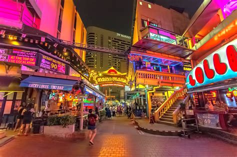 39 Best Nightlife in Sukhumvit - Where to Go at Night in Sukhumvit - Go Guides