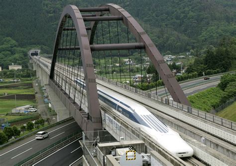 Backers of maglev train to Washington are betting big on a vision that has failed before ...