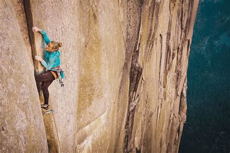 Emily Harrington Is First Woman to Free-Climb El Capitan Route in Less Than a Day - The New York ...