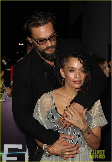 Zoe Kravitz Gets Support from Mom Lisa Bonet & Step-Dad Jason Momoa at ...