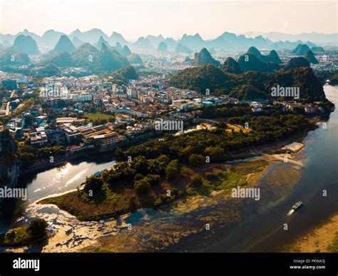 Karst landform guilin china hi-res stock photography and images - Alamy