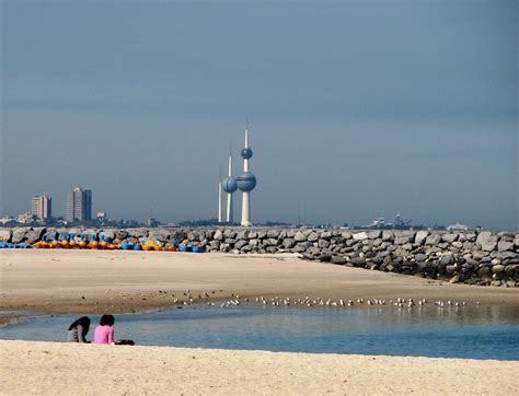 Marina Beach, Salmiya, Kuwait | Simon Chapman | Flickr