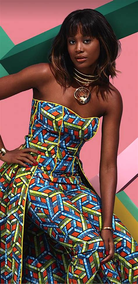 Vlisco Feb 2018 | African american fashion, African fashion, African fashion designers