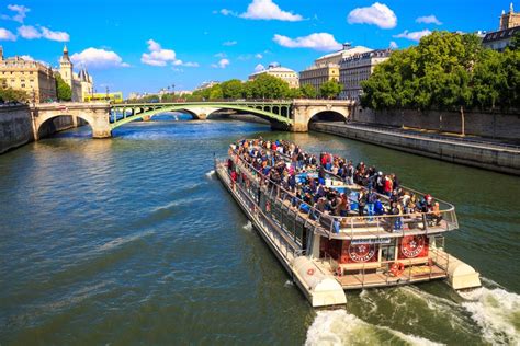 【限時 8 折】法國巴黎塞納河遊船 Bateaux Parisiens 船票 - KKday
