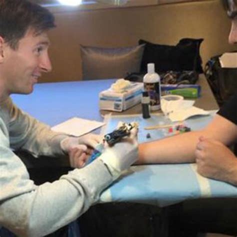 Update 58+ lionel messi tattoo artist latest - in.cdgdbentre