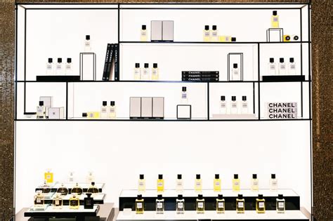 Inside CHANEL’s Redesigned New York Flagship Store - Coveteur: Inside ...