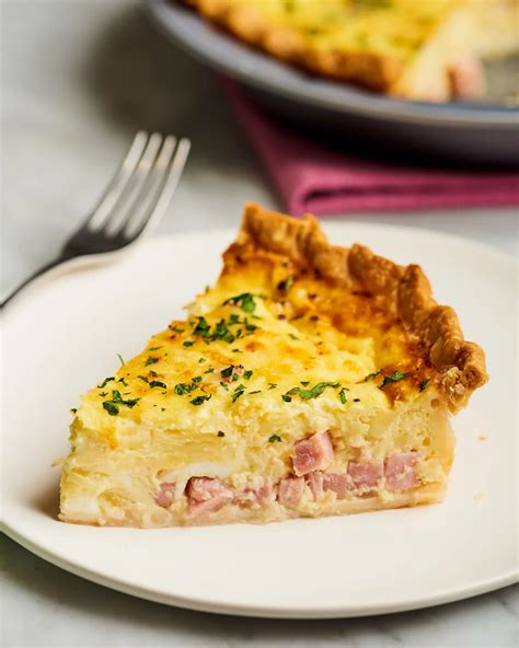 How to Make the Easiest Ham and Cheese Quiche | Recipe | Quiche recipes ...