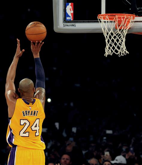 Lakers’ Kobe Bryant against abolishing ‘Hack-a-Shaq’ rule | Inside the ...