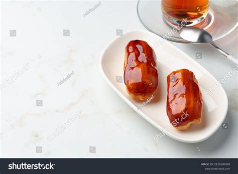 4,178 Caramel Eclair Images, Stock Photos & Vectors | Shutterstock