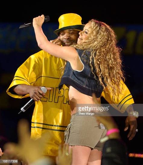 Mariah Carey And Busta Rhymes In Concert Photos and Premium High Res ...