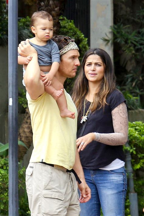 Matthew McConaughey Carries Livingston During Family Outing: Photos