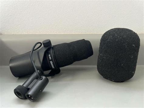 Shure SM7B Review (After Using This Mic for 15 Years!)