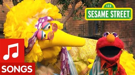 Sesame Street: The Song About Hair, Feathers, and Fur! - YouTube