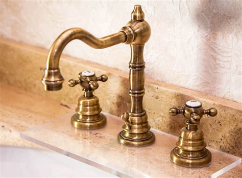 Bathroom Faucet Finishes (Types and Pros & Cons)