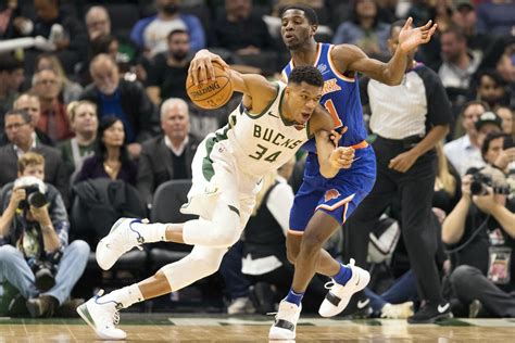 Bucks 124, Knicks 113: Scenes from another moral defeat - Posting and Toasting