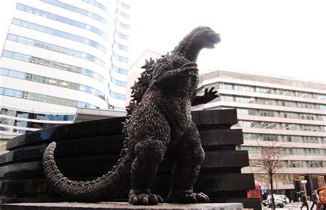 Ginza Godzilla Statue in Tokyo: 6 reviews and 14 photos