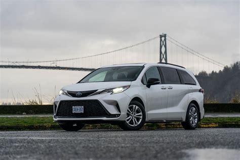 Minivan Review: 2023 Toyota Sienna XSE - TrendRadars