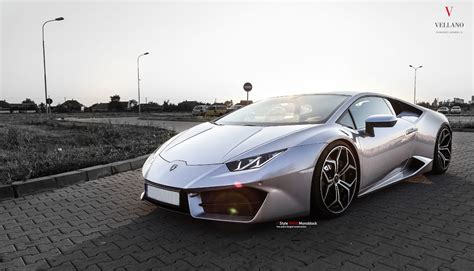 Sleek Silver Lamborghini Huracan Gets Stylish Exterior Add-Ons — CARiD ...