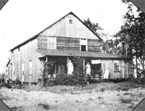 Florida Memory • Frank Jaques' home on Lake Clinch - Frostproof, Florida