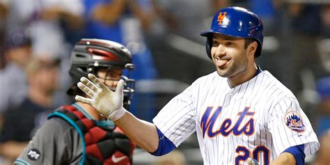 Neil Walker, Mets interested in extension