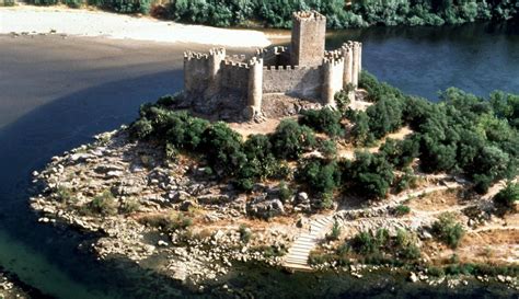 Almourol, Portugal. Part of a defensive line controlled by the Knights Templar, this Medieval ...