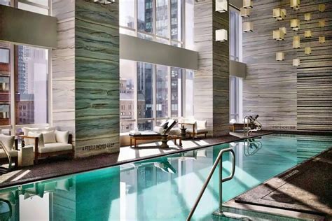 Best Luxury Hotels in New York with Pool: A Relaxing Oasis in the Concrete Jungle