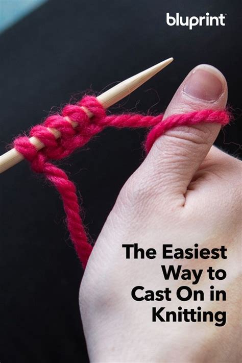 Backward Loop Cast-On | Cast on knitting, Knitting stitches tutorial, How to start knitting