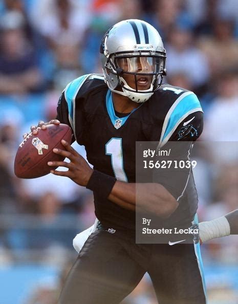 Cam Newton | Carolina panthers, Football helmets, Football players